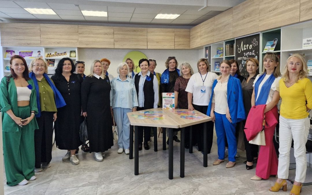 Актив Солигорской районной организации ОО «Белорусский союз женщин» посетил городскую библиотеку №2