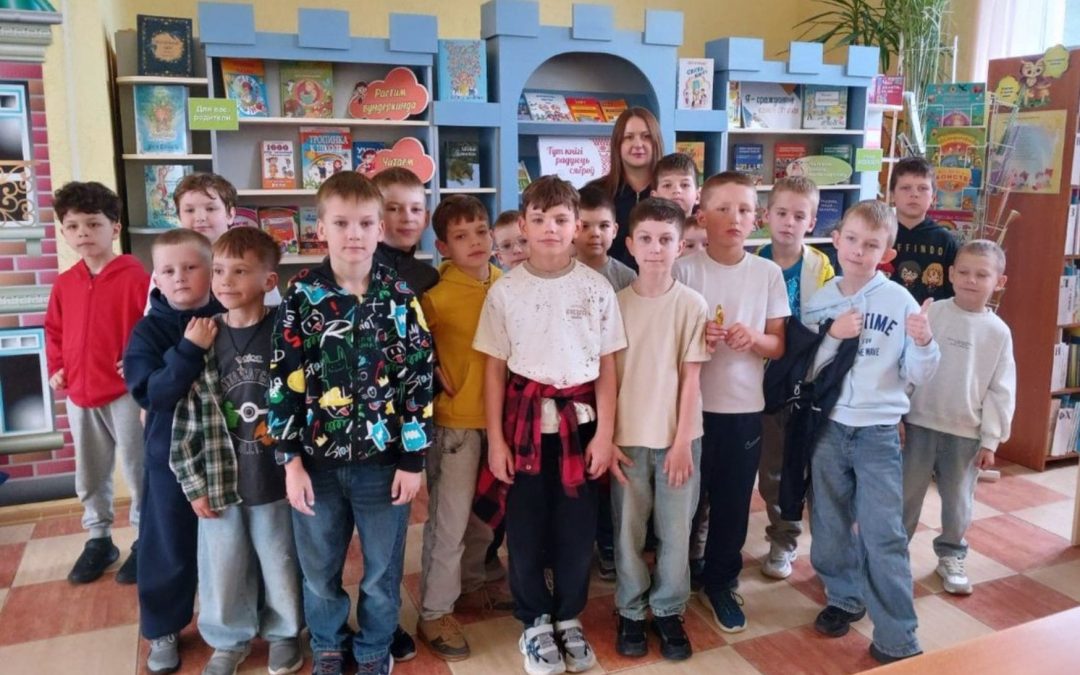 Экологический час «Кто летает и поет, с нами рядышком живет»